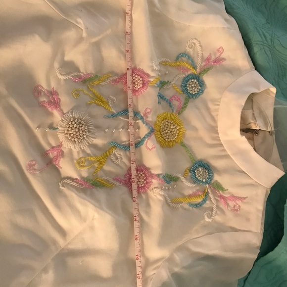 Vintage 60s  mod beaded mini dress. Small - Picture 4 of 8